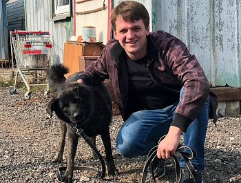 Заряжая на благородные цели