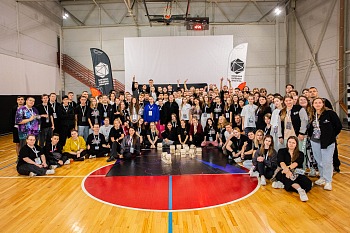 Выезд 150 лидеров Молпарлам