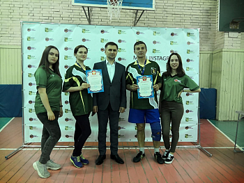 На волейбольной игре