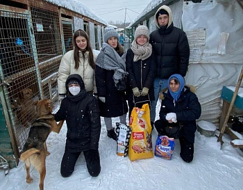 Обменялись теплыми эмоциями