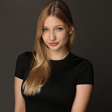 Молчанова  Мария