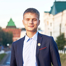 Кузьминых  Денис 