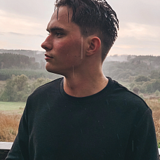 Шапкин Евгений 