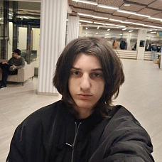 Карапетян Анри