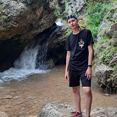 Хвалков  Андрей 