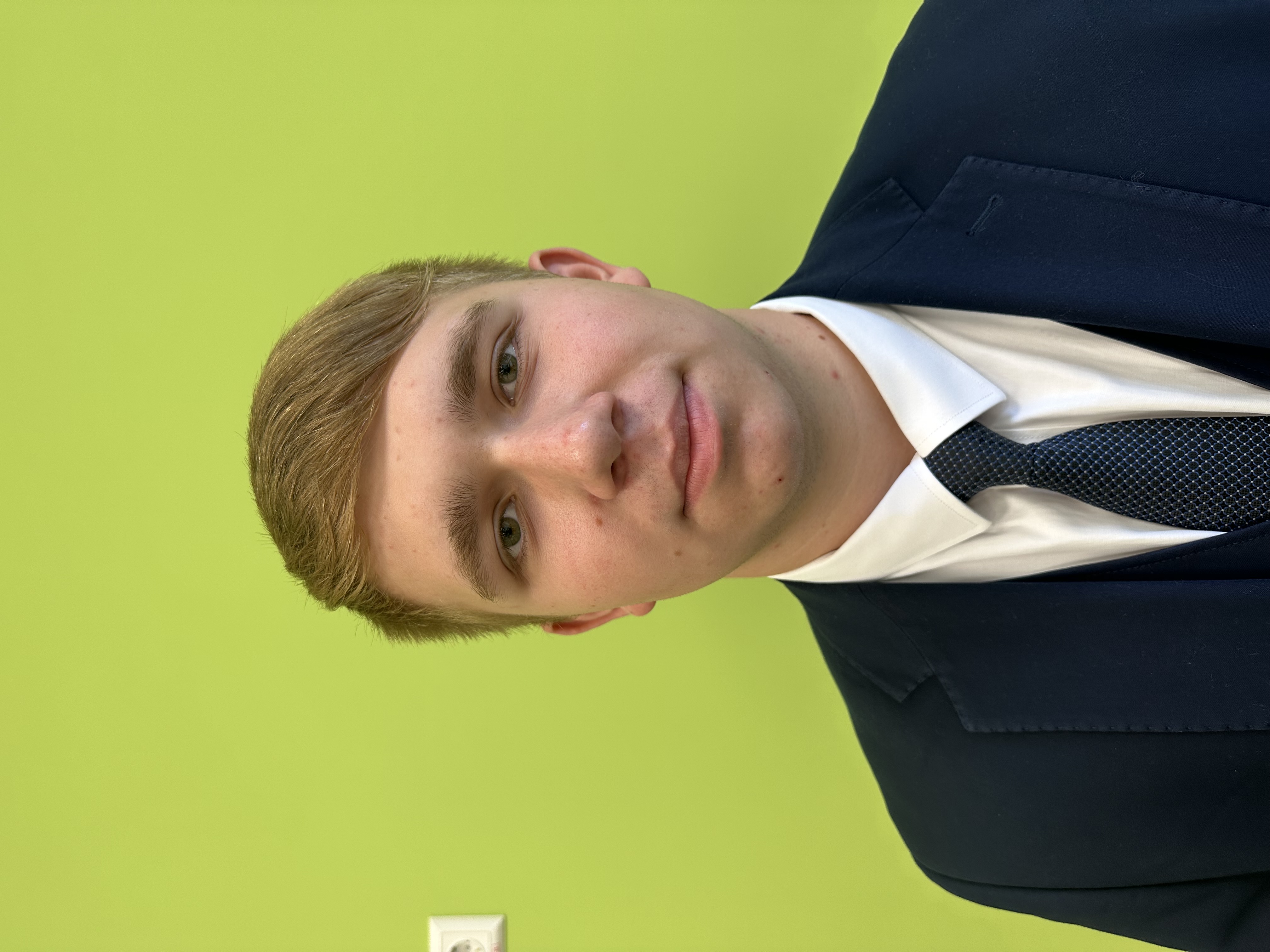 Лапонов Андрей