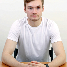 Попов Роман