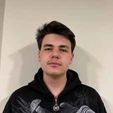 Ненашев  Андрей 