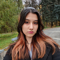 Сафарова София