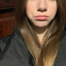 Устинова Алиса